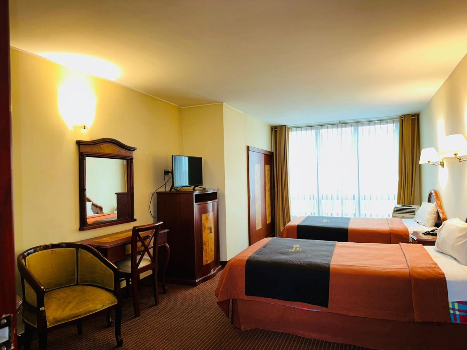 Hotel Continental Lima Kültér fotó